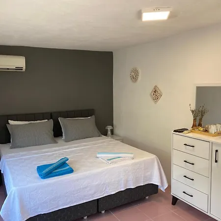 Erdem Ciftligi/ Ephesus Arena Apartment *