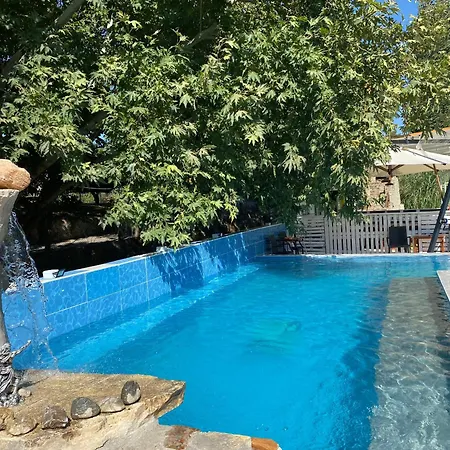 Apartamento Erdem Ciftligi/ Ephesus Arena