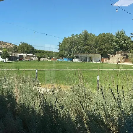Apartamento Erdem Ciftligi/ Ephesus Arena *