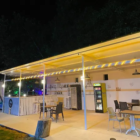Erdem Ciftligi/ Ephesus Arena Apartment