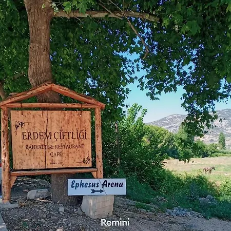 Erdem Ciftligi/ Ephesus Arena Apartamento Selçuk