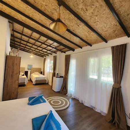 Apartamento Erdem Ciftligi/ Ephesus Arena *