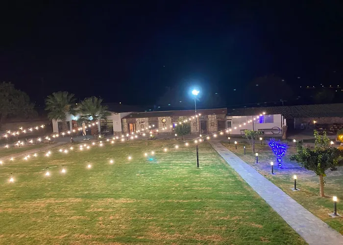 Erdem Ciftligi/ Ephesus Arena 公寓 *